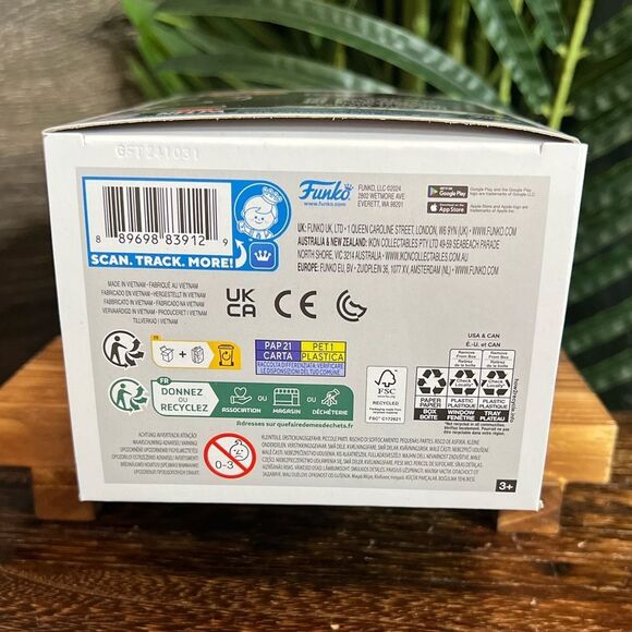 Funko Pop! NFL Philadelphia Eagles A.J. Brown #300 Vinyl Figure. New in box! - Picture 5 of 10